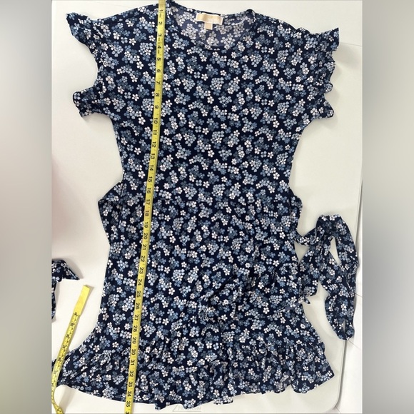Michael Kors Womens Floral Tie Waist Ruffled Dress Size XS Flutter Sleeve Blue - Picture 4 of 9
